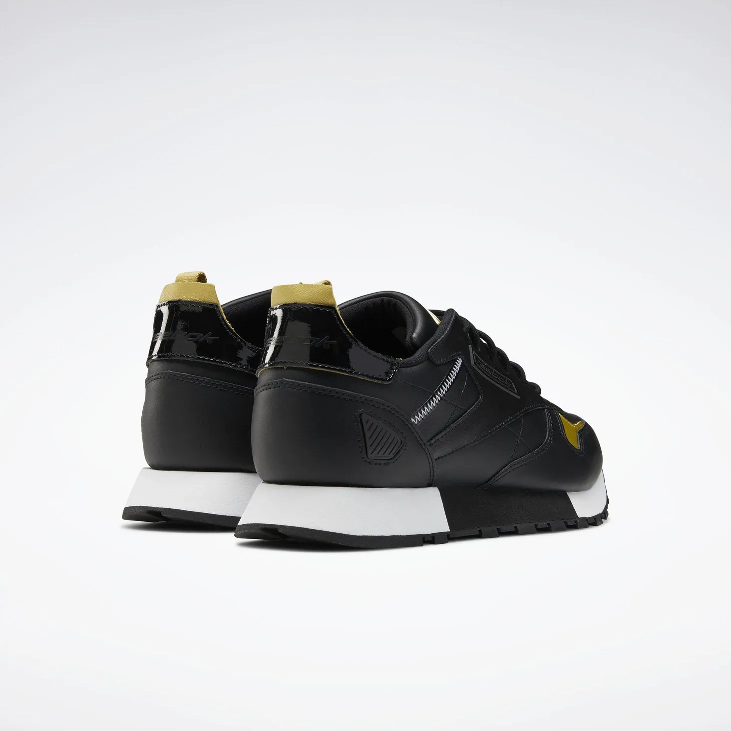 Classic leather ree:dux 'black gold' Reebok sneakers, black