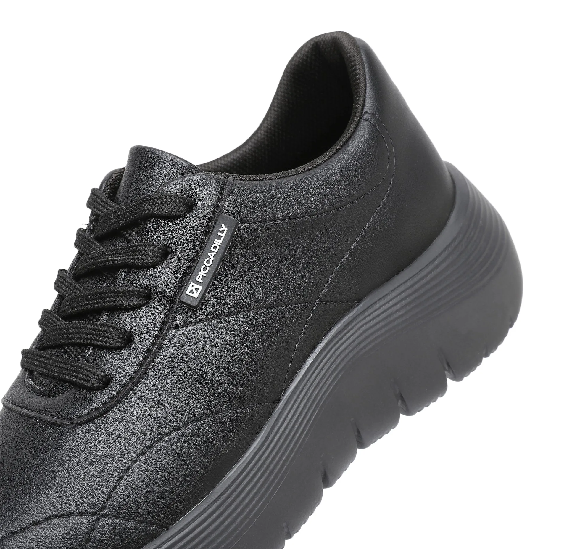 Everyday Essential Sneakers -Black (936.007)