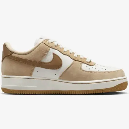 Nike Air Force 1 Low Retro QS sneakers, brown/white